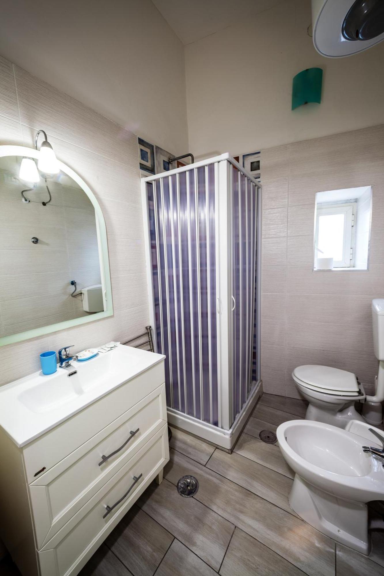 Mh Suites Rooms Apartments Bacoli Camera foto