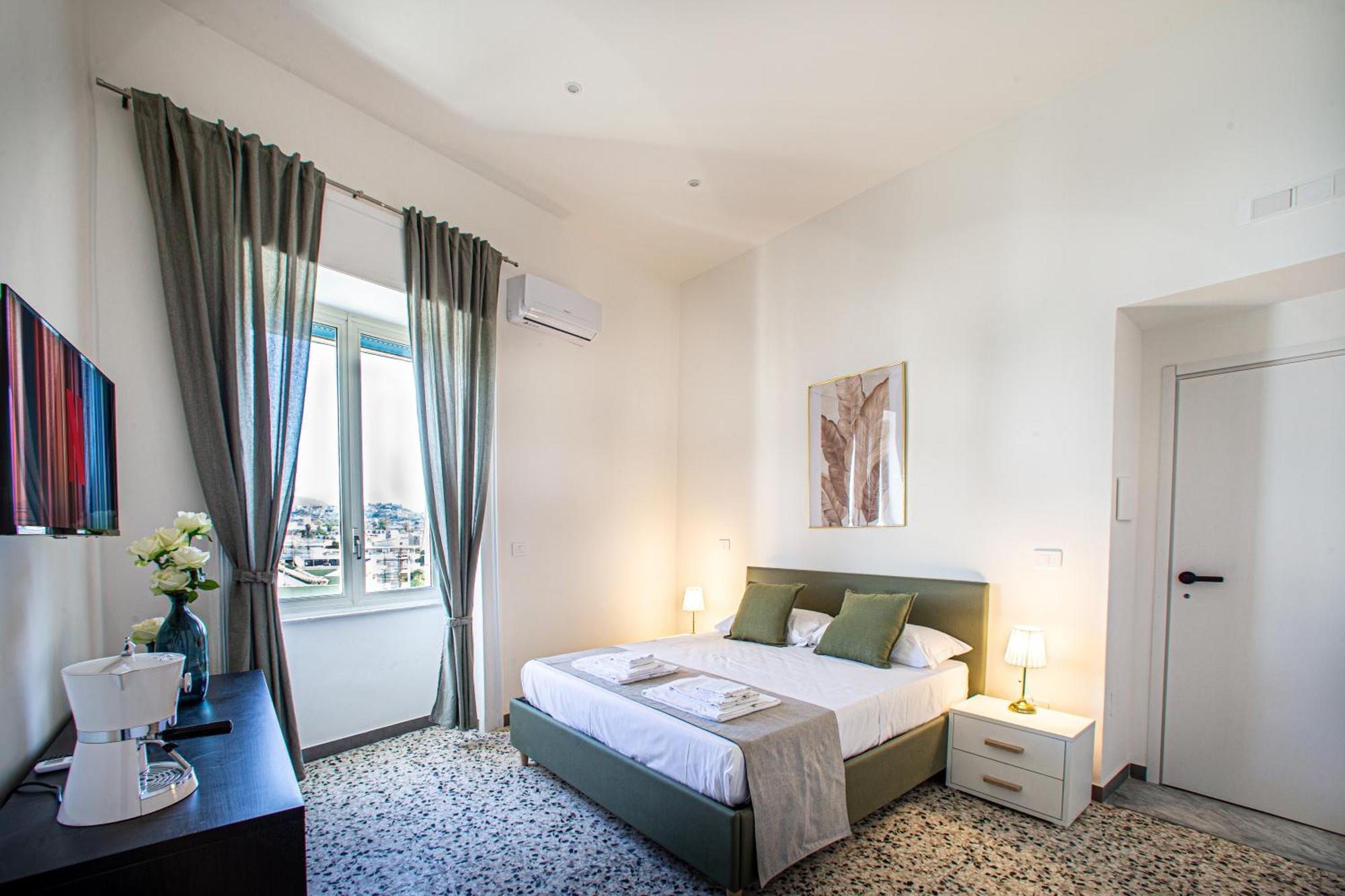 Mh Suites Rooms Apartments Bacoli Esterno foto
