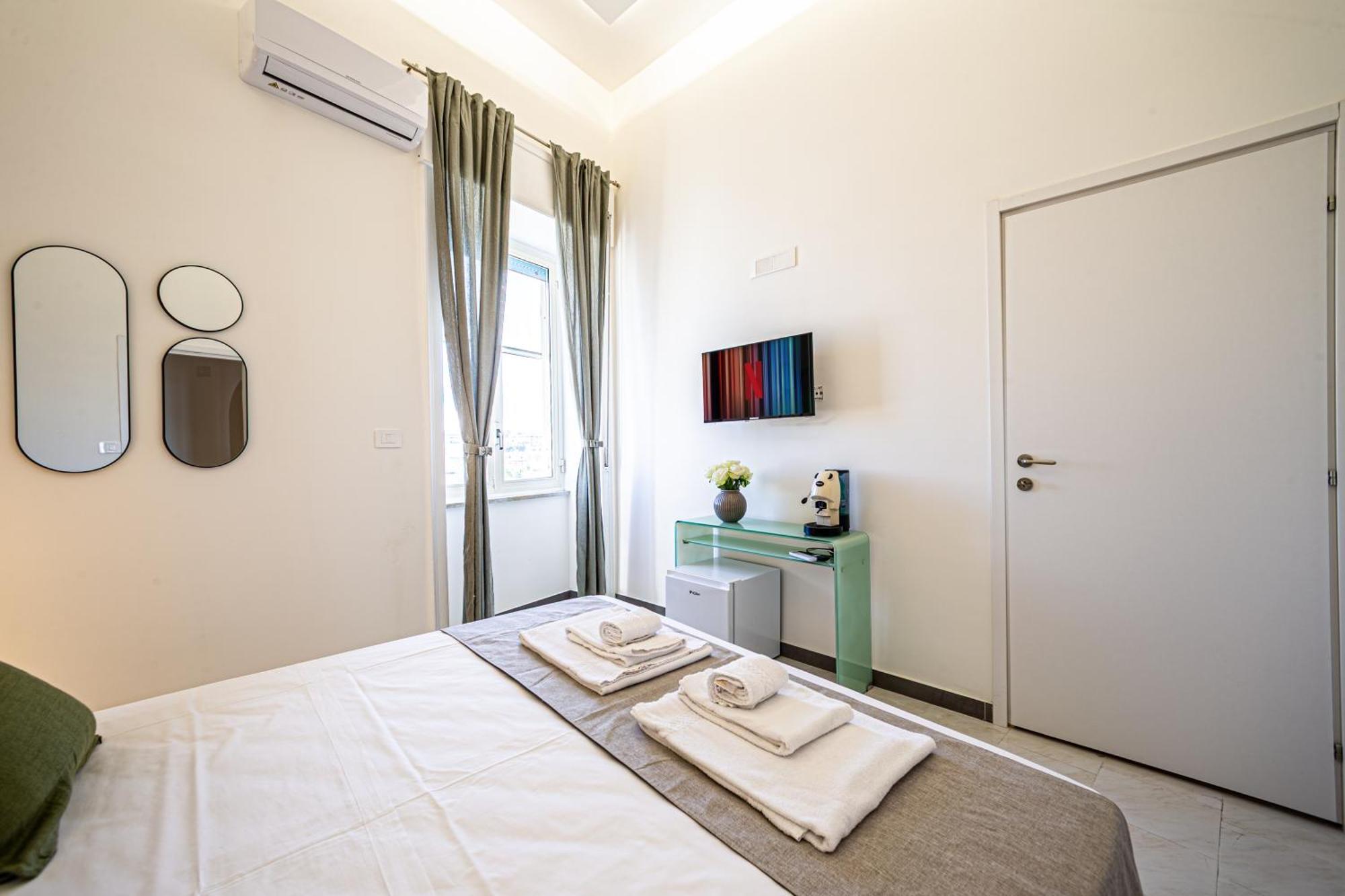 Mh Suites Rooms Apartments Bacoli Esterno foto